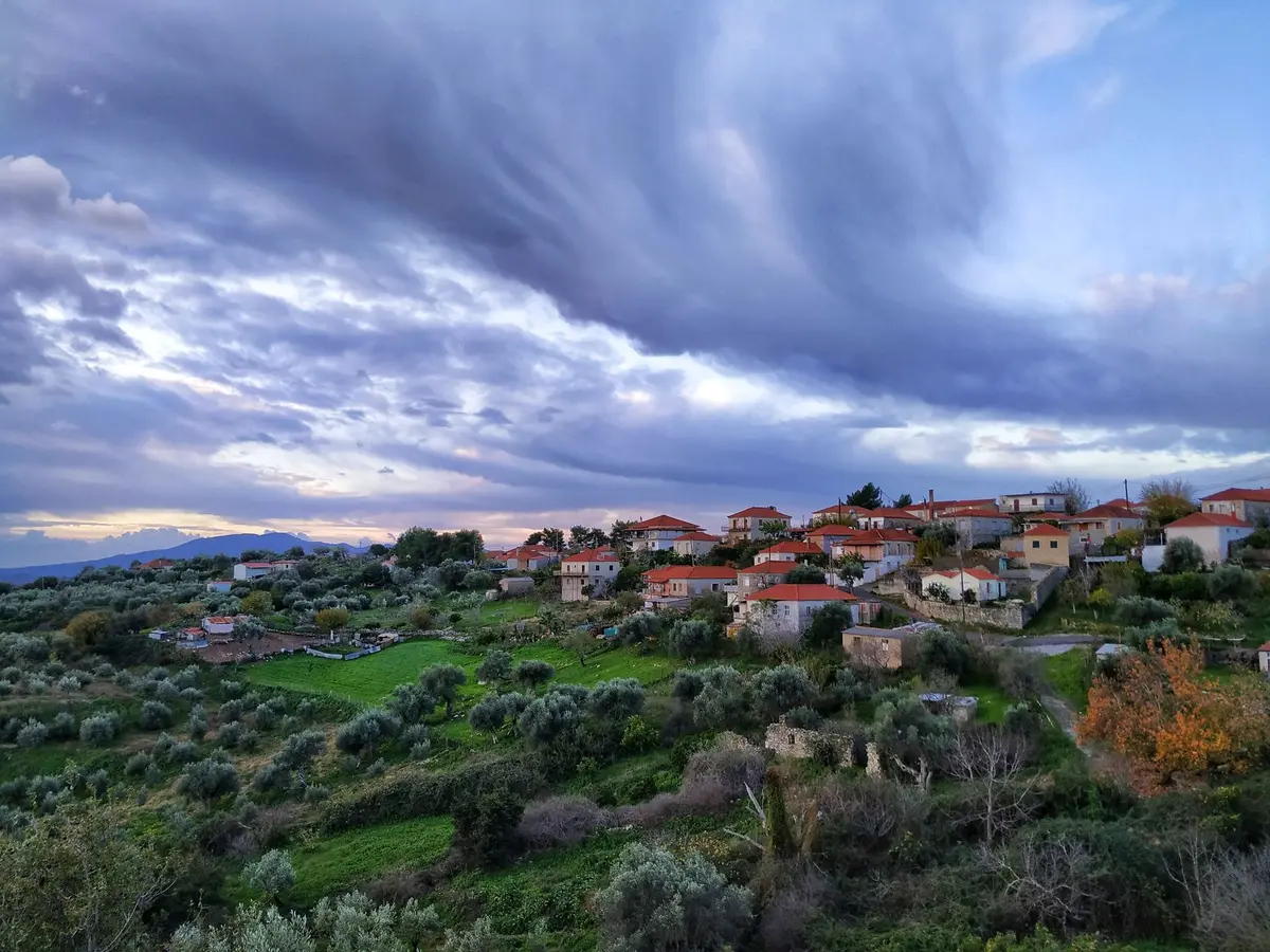 Grecia paga hasta 10.000€ por mudarte a un pueblo fronterizo que casi nadie conoce