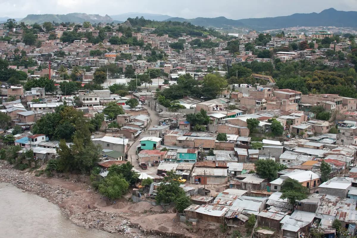 Próspera, Honduras: monta una empresa en seis clics con impuesto efectivo del 1%, la apuesta de una 'ciudad charter' respaldada por gigantes del venture capital